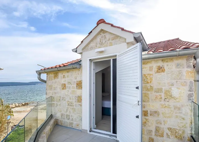 House Sea Stone