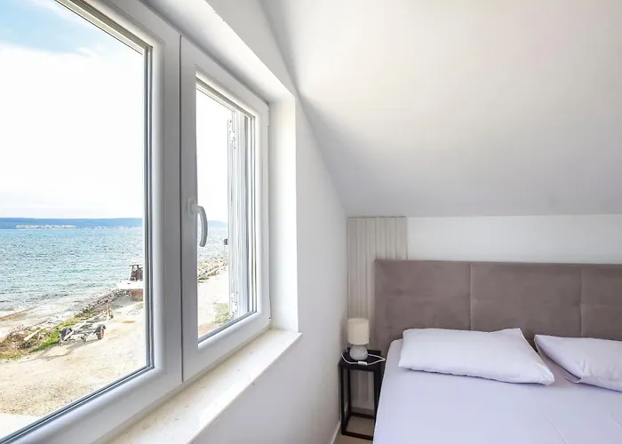 House Sea Stone * Dobropoljana